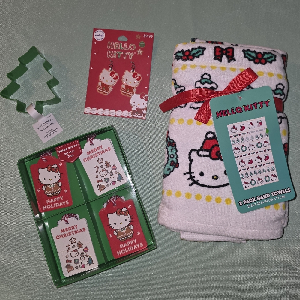 Hello Kitty Christmas Bundle